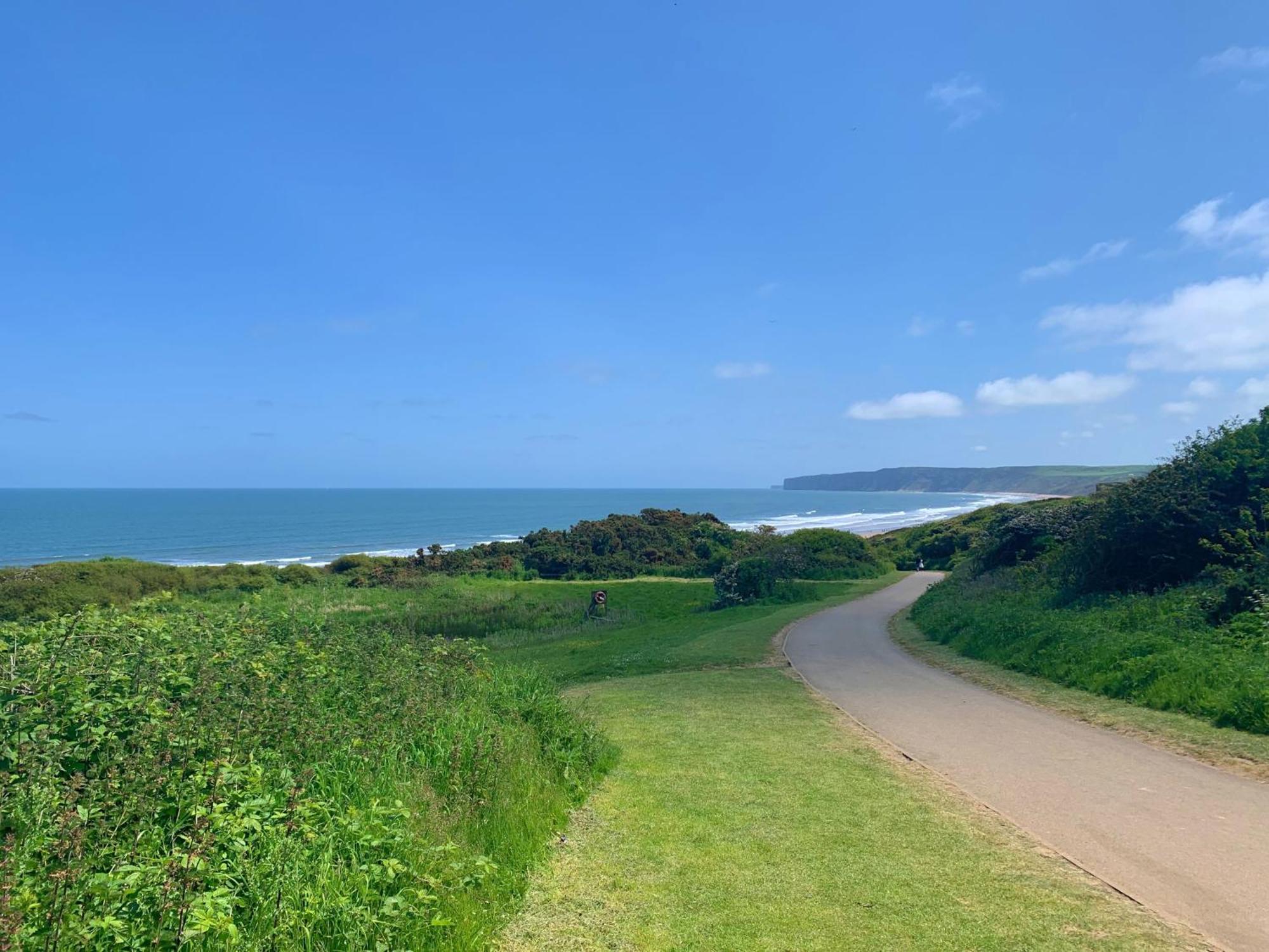 Lakeside Retreat At The Bay Filey, Sleeps 4, 2 Non-Shedding Dogs Welcome For Free Exterior photo